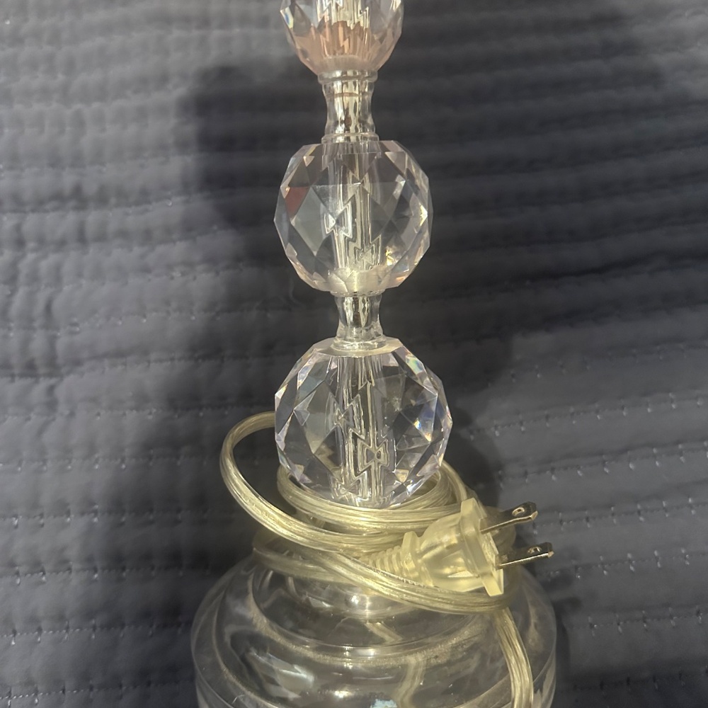 Pink  lamp - Picture 2 of 4